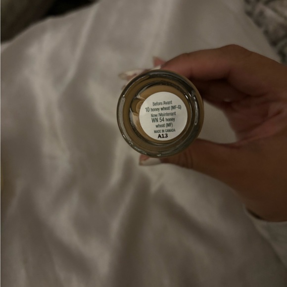 Clinique beyond perfecting foundation + concealer - Picture 4 of 6